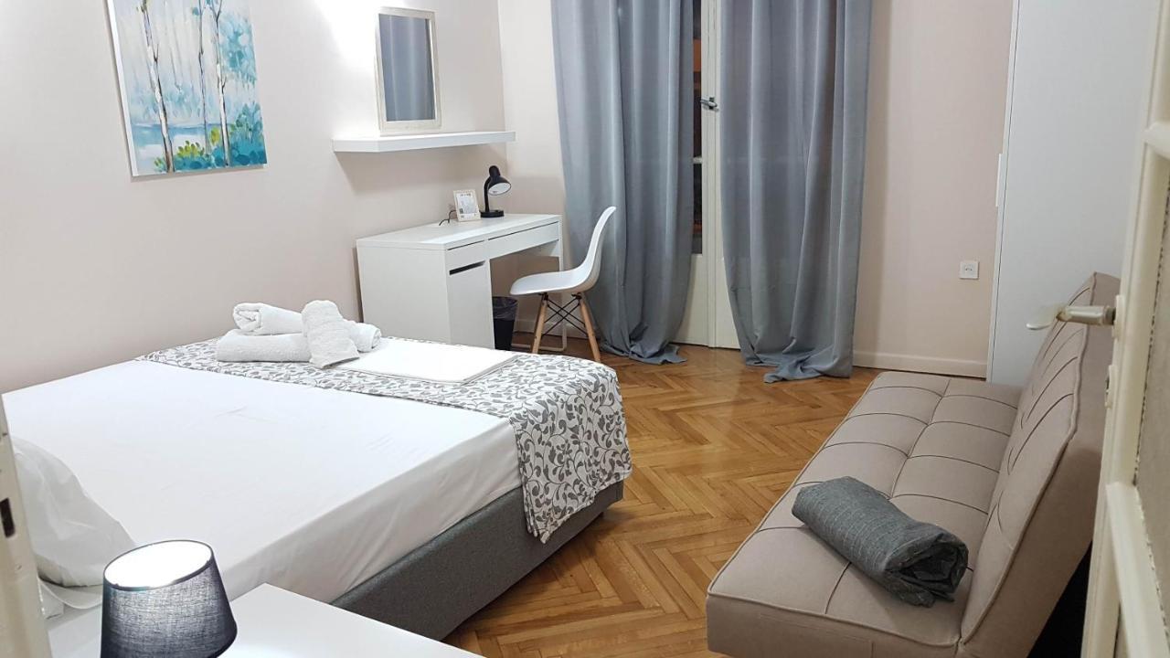 Olive Apartment- Athens Center, 4 Bd, 1.5 Bath Eksteriør billede